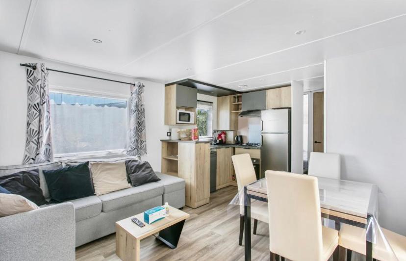 Particulier Loue Ce Mobil-Home 3 Chambres, Tout Confort Valras-Plage Kültér fotó
