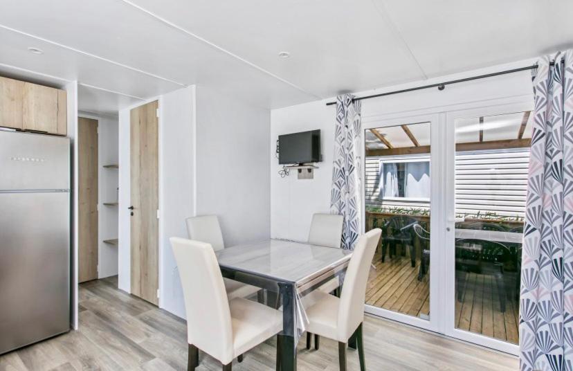 Particulier Loue Ce Mobil-Home 3 Chambres, Tout Confort Valras-Plage Kültér fotó