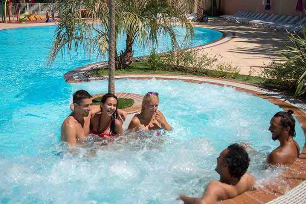 Particulier Loue Ce Mobil-Home 3 Chambres, Tout Confort Valras-Plage Kültér fotó